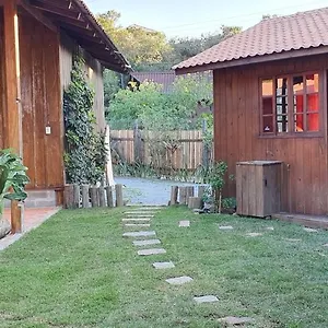  Lodge Rosa Brasil