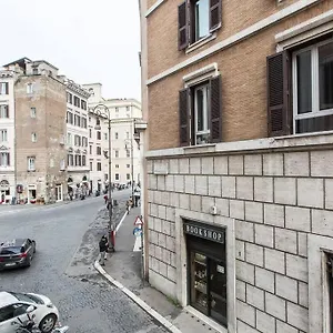  Apartamento Navona Atmosphere A Few Meters From Piazza Navona !!