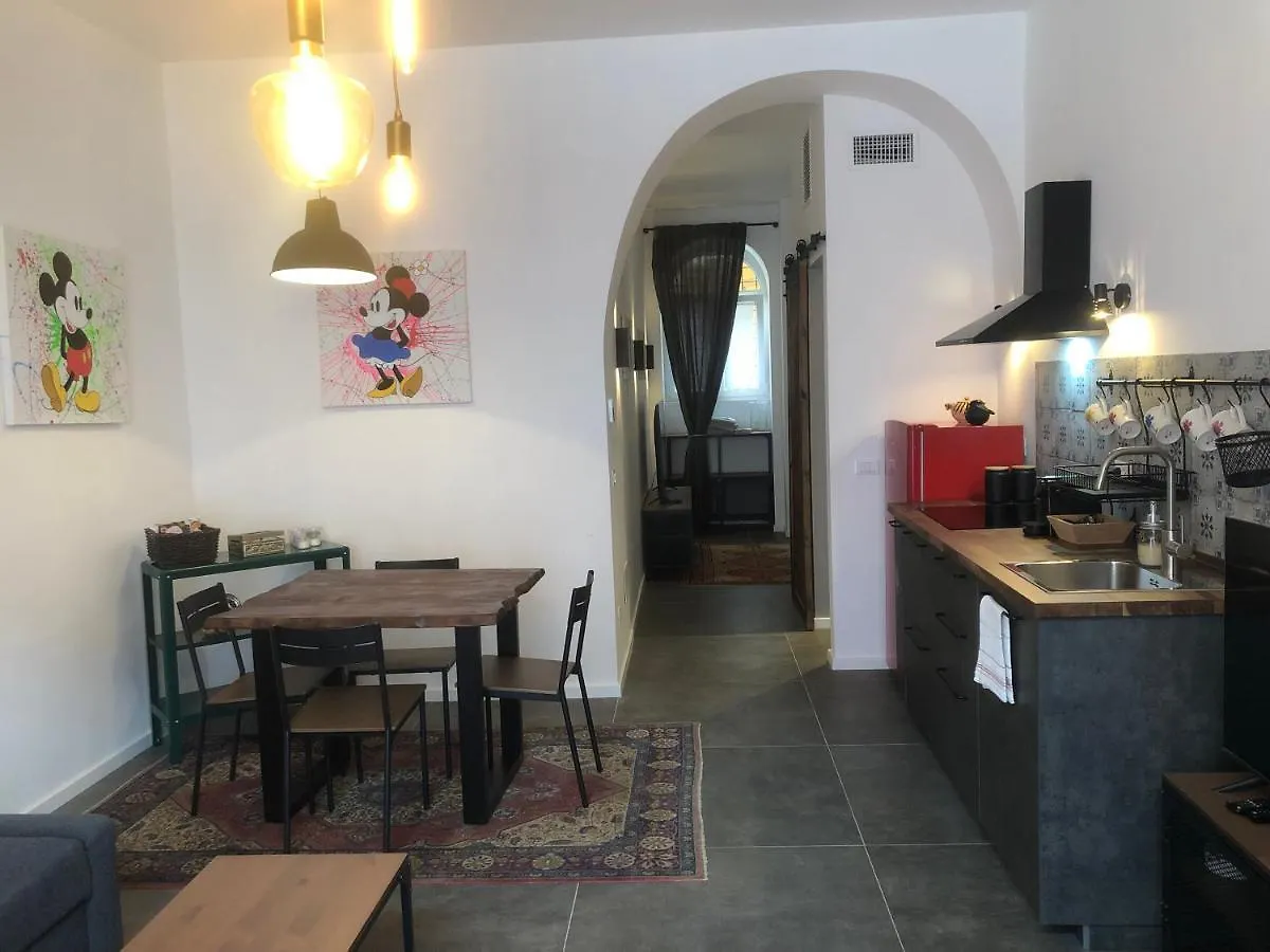 Home In Trast II Rome Italy