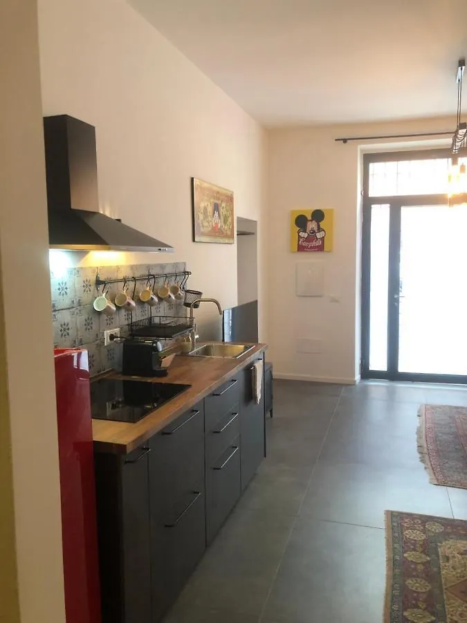 Apartment Home In Trast II Rome